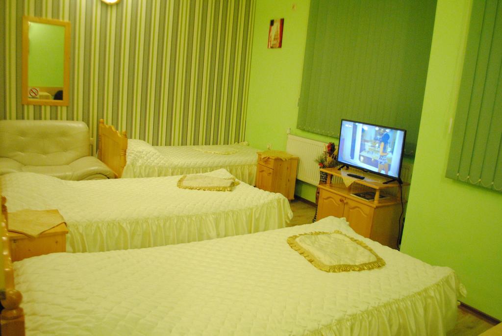 Hotel Sviștov Cameră foto