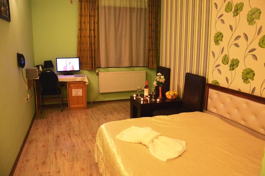 Hotel Sviștov Exterior foto