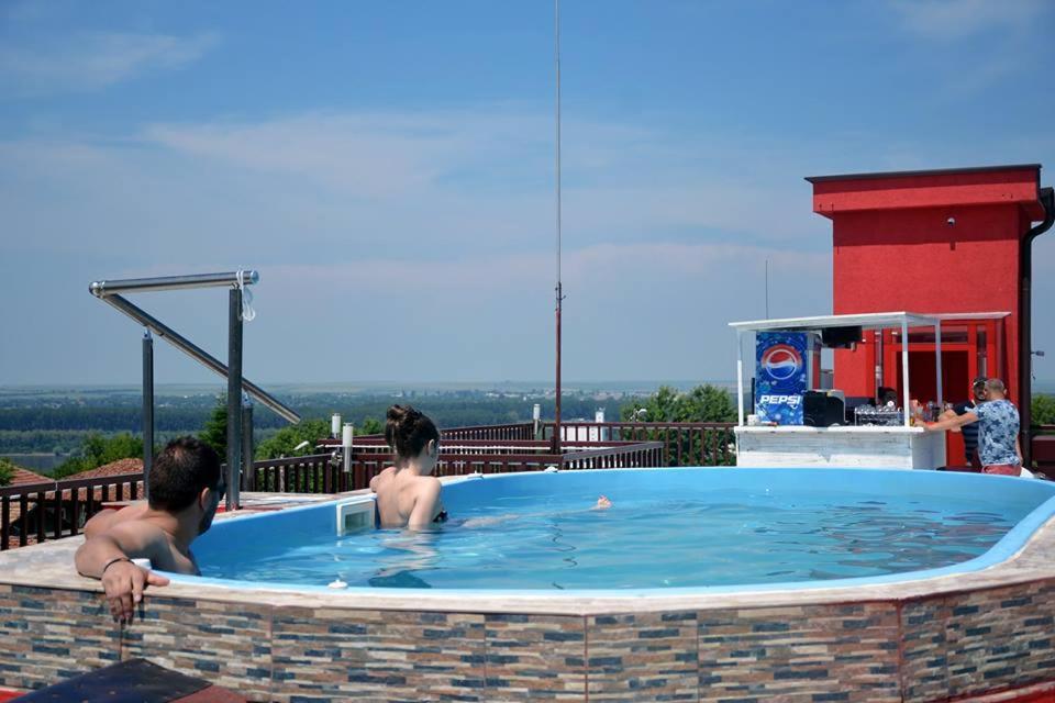 Hotel Sviștov Exterior foto